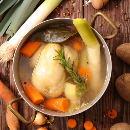 [E4V031] E4V POULE BOUILLON - 1,8-2kg