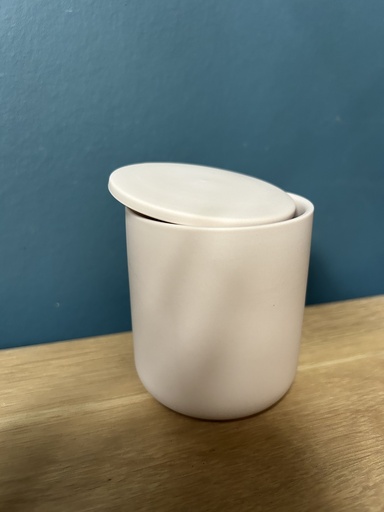 GGC Bougie naturelle en céramique"rose poudré avec couvercle 200 ml", 7,4/8,2 cm